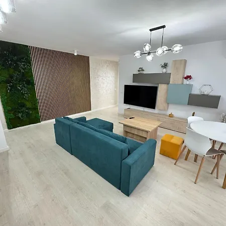 Ava Towers Accommodation 1-2 Bdm By Gap With Parking Suceava Exterior photo