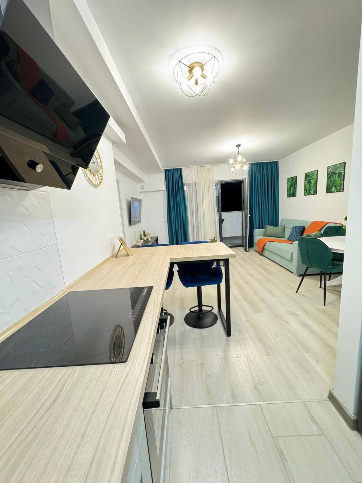 Ava Towers 1-2 Bdm By Gap With Parking * Suceava
