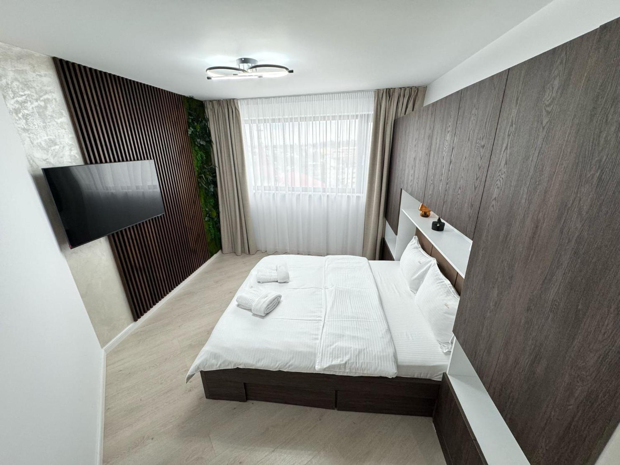 Ava Towers 1-2 Bdm By Gap With Parking Suceava