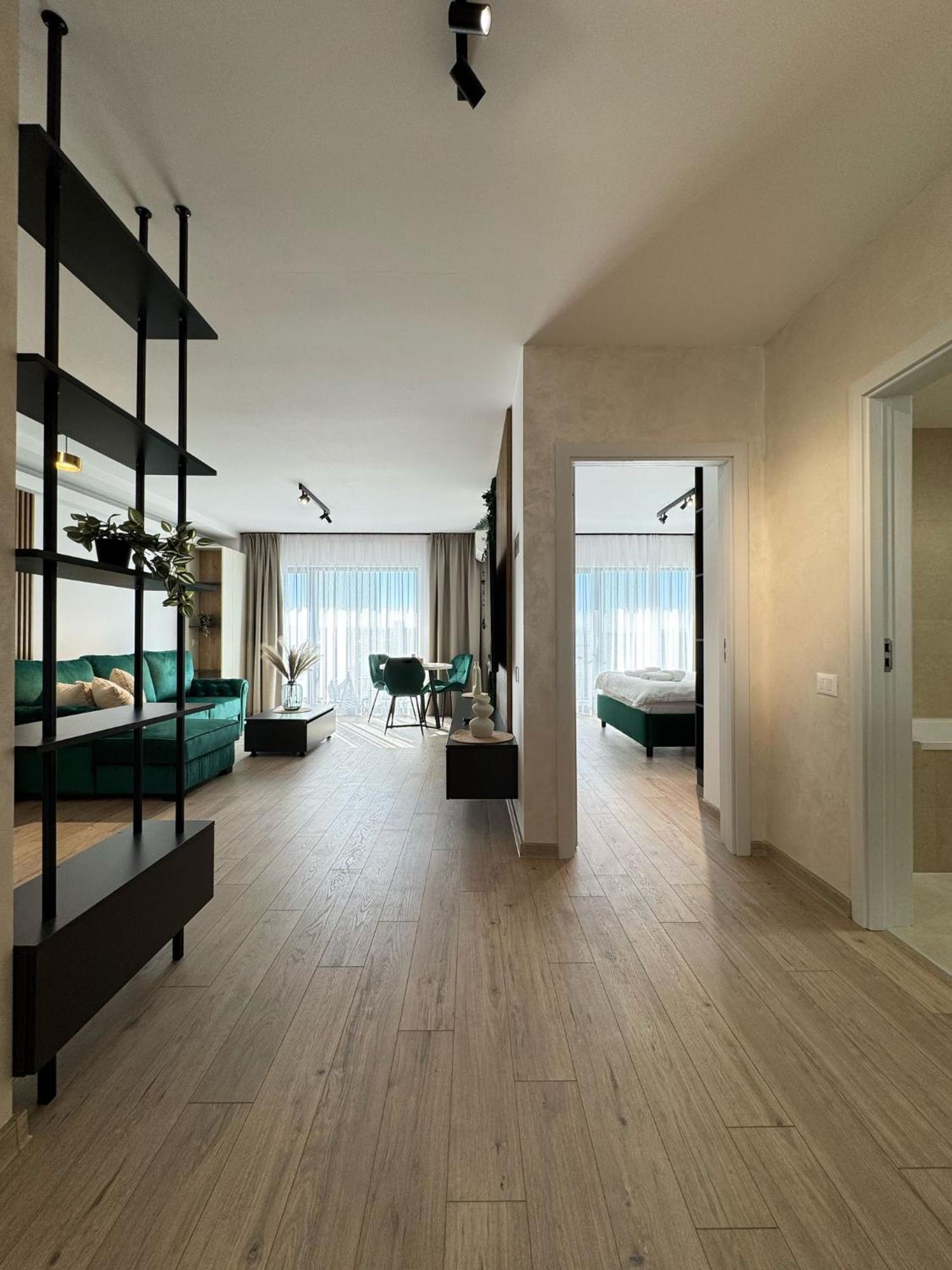 Ava Towers 1-2 Bdm By Gap With Parking Suceava