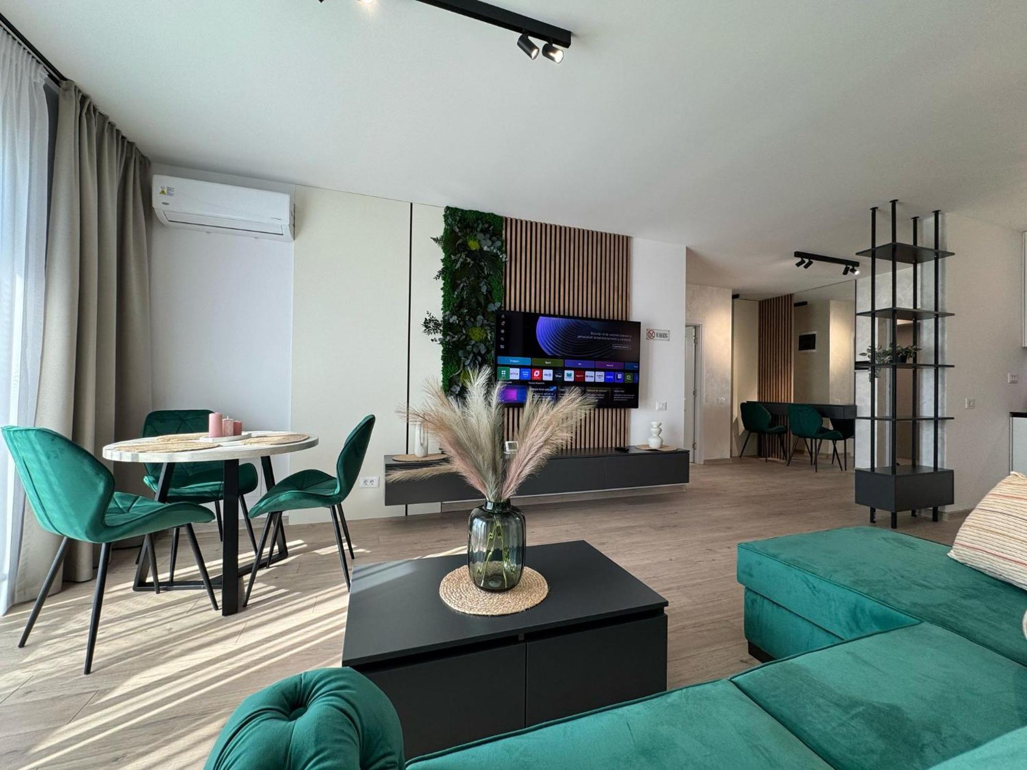 Ava Towers 1-2 Bdm By Gap With Parking Apartment